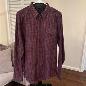 Casual Long-Sleeve Red Plaid Button-Down Shirt